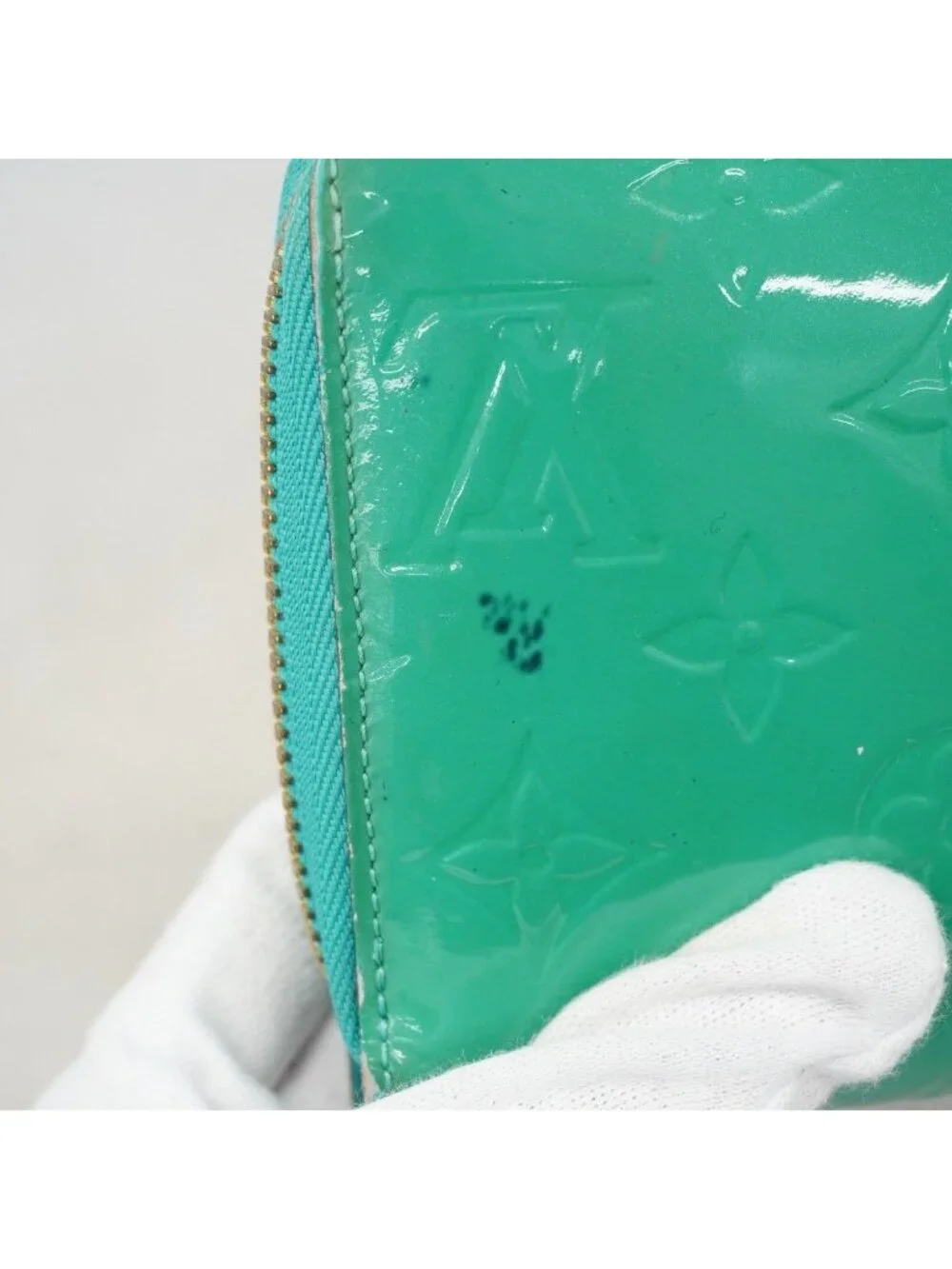 Louis Vuitton Wallet Vernis Zippy Blue Ragon